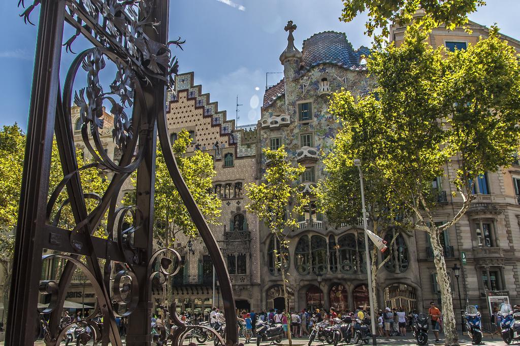 Habitat Apartments Rambla Deluxe Barcelona Luaran gambar