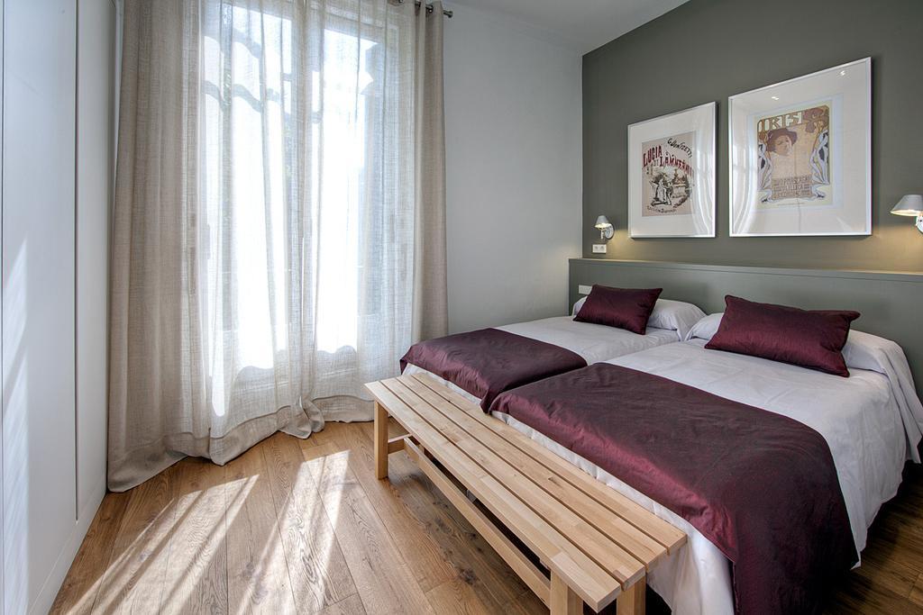 Habitat Apartments Rambla Deluxe Barcelona Bilik gambar